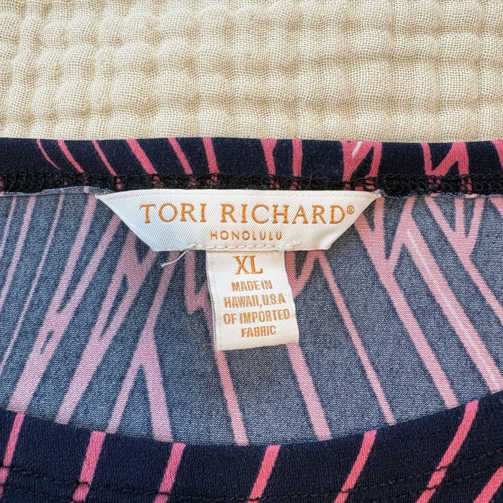 Tori Richard Blouse Womens Sz XL Blue Palm Leaves Hawaiian Resort Preppy Beach - Picture 2 of 7
